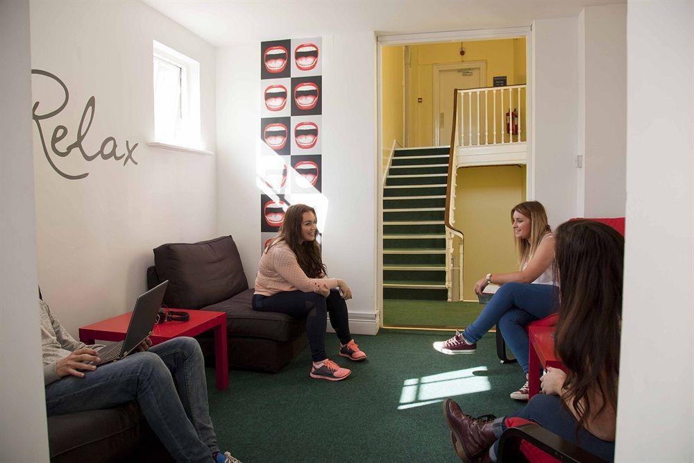 Abrahams Hostel 더블린 외부 사진