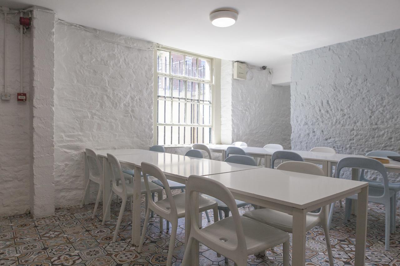 Abrahams Hostel 더블린 외부 사진